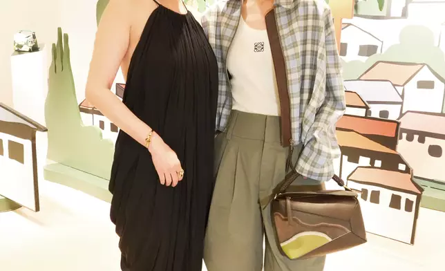 君如笑言老懷安慰。