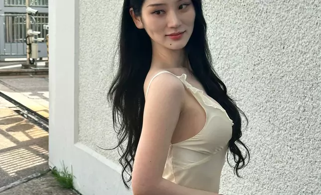 扭晒腰！（本網記者攝）