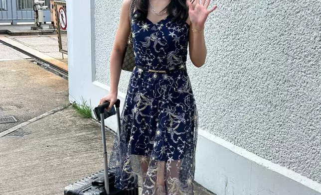 Chloe，24歲，香港人，從事財務工作。（本網記者攝）