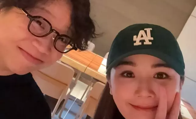 貼出多張生活照