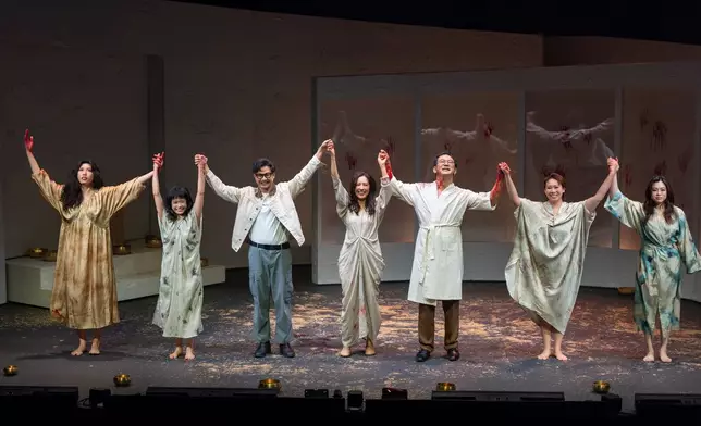 舞台劇《妻迷YERMA》正在公演。