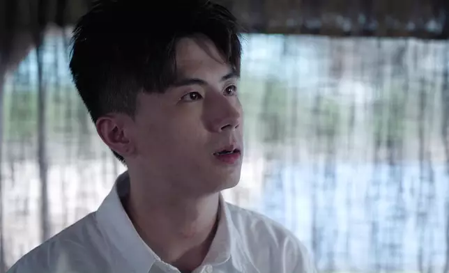 唔使講，都知林保怡扮緊張松枝。