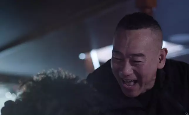 唔使講，都知林保怡扮緊張松枝。