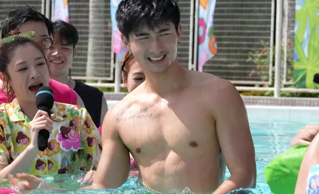 Aska、孔德賢玩「騎呢大啖食」前脫衣 大show肌肉