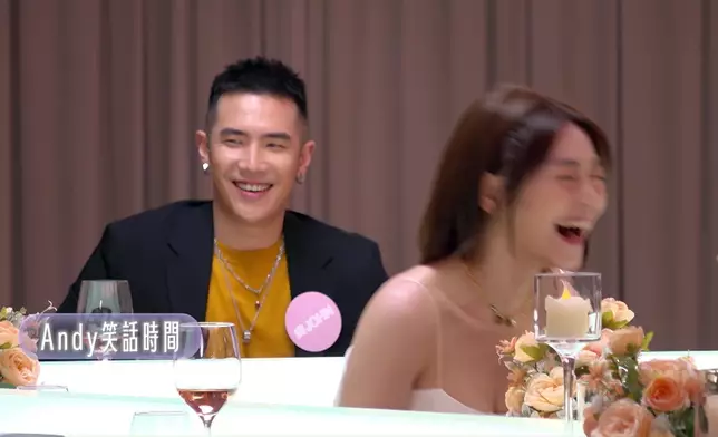 究竟Andy講咗個咩笑話，可以令Carman真人示範「笑到模糊」？
