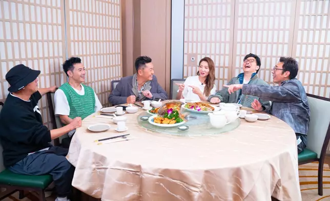 早前四子邀請同樣來自新秀的蘇志威以及車婉婉，拍攝《BIG FOUR 請食ReU飯》，並指定要到銅鑼灣一間潮州菜館飯聚話當年
