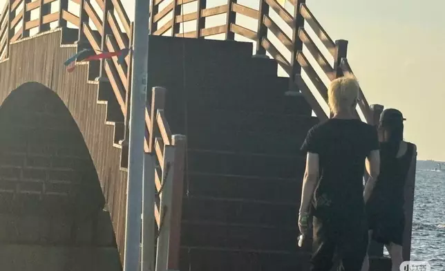 彩瑛與Zion.T濟州島浪漫約會。小紅書截圖