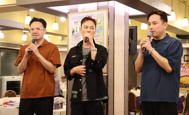 方俊叮囑現場小朋友必須愛錫父母。