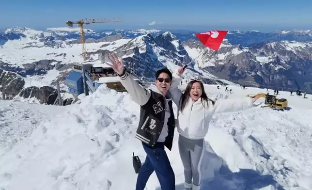 婚後生活幸福美滿。