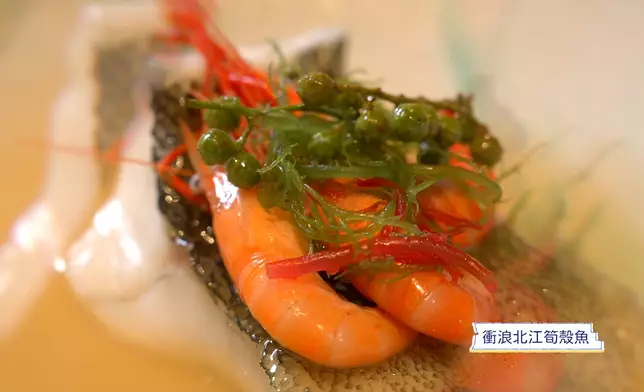 陶瓷藝術餐廳仿如置身博物館用餐。