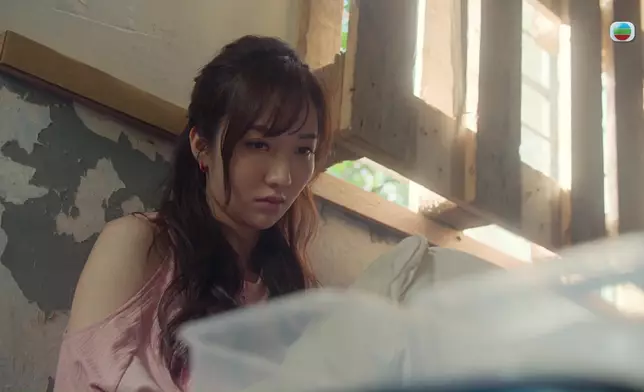 依婷呢一場同樣表現出色。