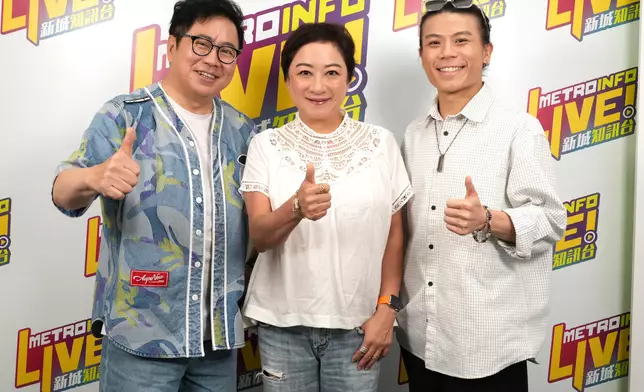 謝寧接受新城廣播《Ben同Benson「chur」到行》錄音訪問。