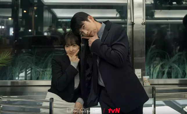 朴寶英透露劇中兩個角色「未知」與「未來」與她部分性格相似。 tvN FB圖片