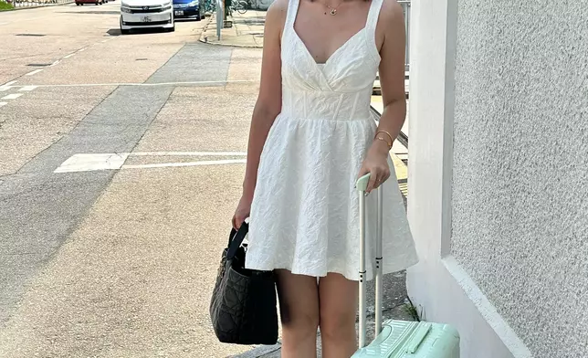 「翻版龍婷」李佳怡，23歲，來自黑龍江。（本網記者攝）