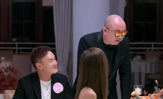 佢忍唔住衝出去大大力教訓Jacob。