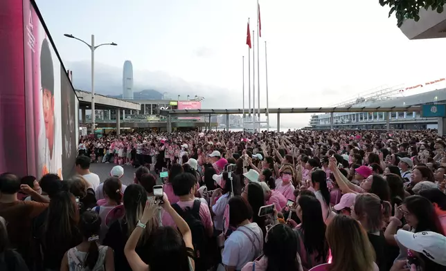 Anson Lo驚喜「現身」教主碼頭。