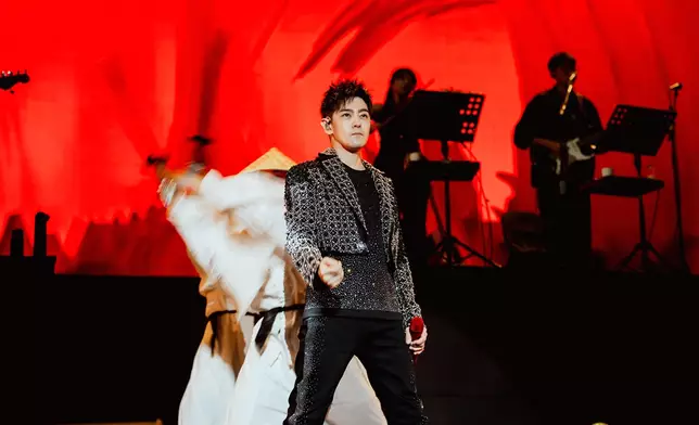 上月剛在馬來西亞完成演唱會