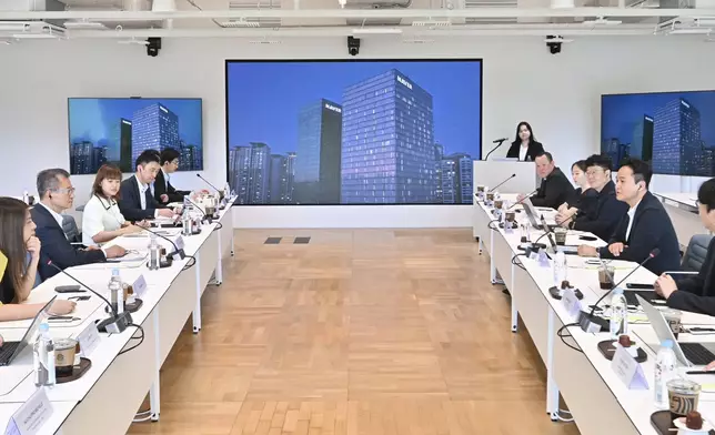 陳茂波訪首爾創科企業。陳茂波FB圖片