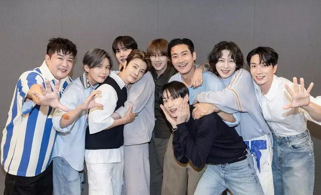 新專輯9首歌正代表9位成員。 SJ twitter圖片