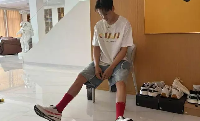 陳偉霆（William）晒獨立屋。