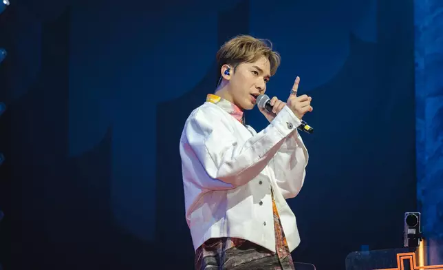 並期待帶歌迷前往更多地方演出。