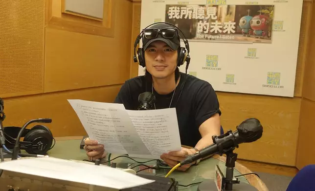 周殷廷客串演出。