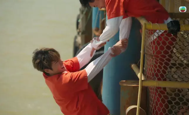 其實丁丁呢場戲都好高難度！