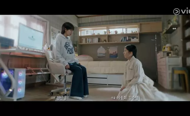 車善策疑似再穿越與原來的軀體K面對面相見。黃Viu提供圖片