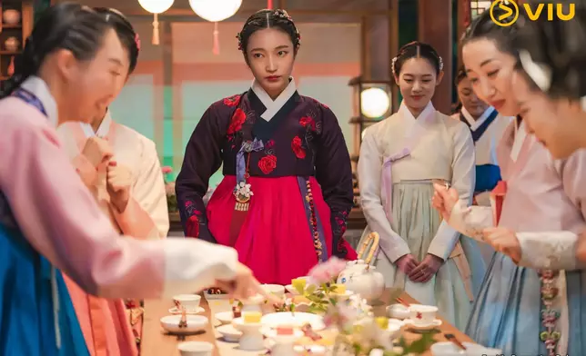 池慧元（中）演繹惡女大進化獲讚。黃Viu提供圖片