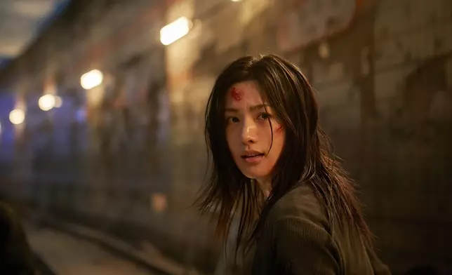 Nana飾演與劉眾赫一起出現在小說中的人物鄭熙媛。網上圖片