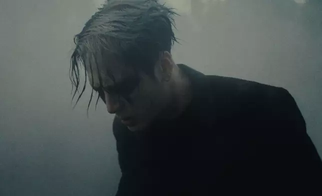 歌曲《Made Me a Man》預告