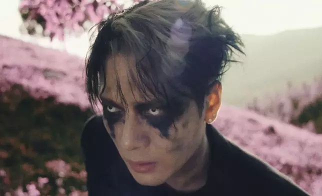 歌曲《Made Me a Man》預告