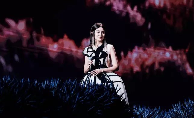 《陳慧琳Season 2萬人結界演唱會》昨晚來到第五場演出。