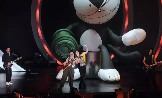 Kelly自爆曾想婚後退出樂壇。