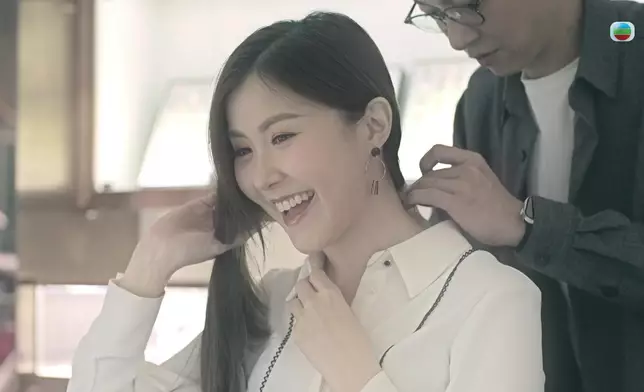 阿Moon劇中都有甜美一面架。