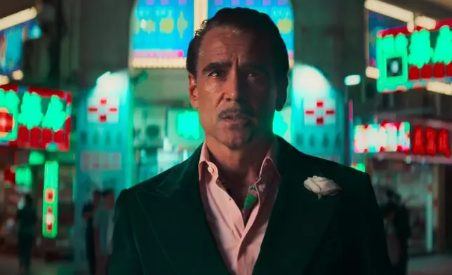 香港澳門取景部份有不少霓虹燈及廣告燈牌，令港澳觀眾倍加親切感！