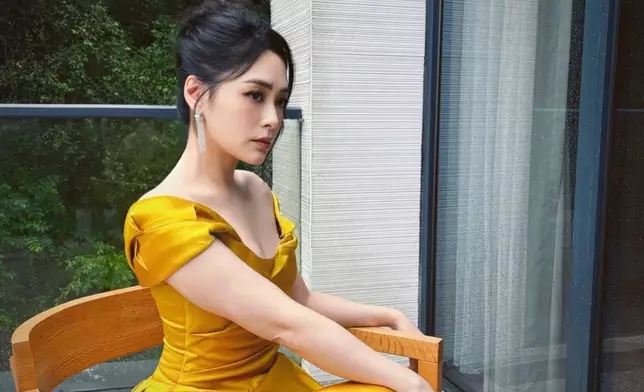 網民都紛紛大讚阿嬌是深交的好閨蜜！