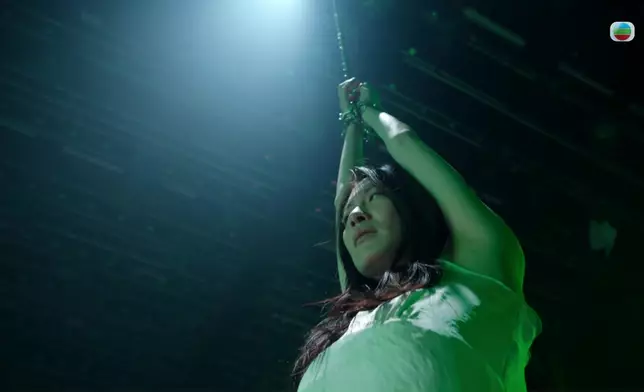 呢個動作唔易做。