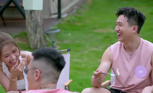 GM同Maggie喺另一張傾到好開心，唔知係咪激將法呢？