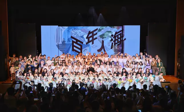 首場演出圓滿完成。