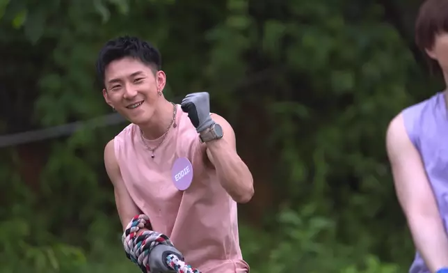 底Sophie同Eddie講咗乜，令Eddie突然「已經充滿力量喇」；而Eddie到底又做咗咩令Sophie突然之間好欣賞佢呢？真係要睇最新一集呀！