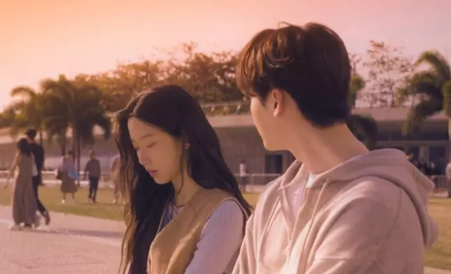 在西九海傍約會。Disney+提供圖片