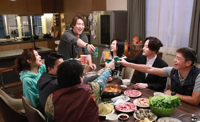 差唔多每一集都有重要嘅食飯場口，絕對貼近生活！返屋企食餐開心嘅飯，對每一個人都好重要。