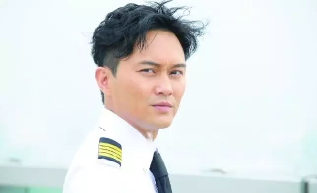 Chilam「Captain Cool」一角深入民心。