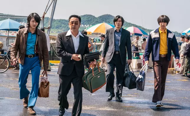 《下流大盜》改編自大熱韓國網漫《巴人》（ Low Life）。 Disney＋提供圖片