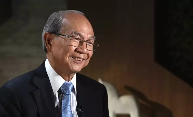 事發當晚為李小龍最後搶救的伊利沙伯醫院當值醫生麥海雄。