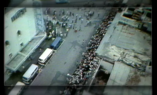 李小龍舉殯當日萬人空巷。