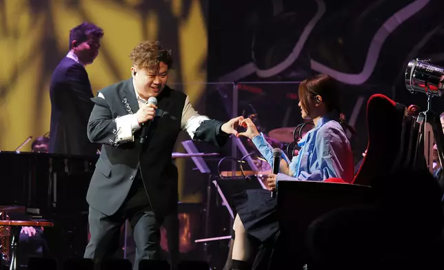 「一夜限定」男子組合各出奇謀奪取Cath芳心。