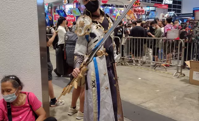 咖啡表示將一連五天參加動漫節，甚至特此預備了五套不同造型 巴士的報記者攝