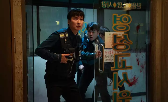 《槍口彼端》以槍械為故事背景。 Netflix twitter圖片